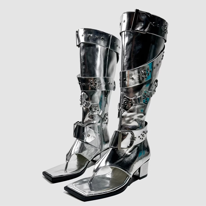 Leather Classic Strap - Stivali da Donna con Fibbia Punk,