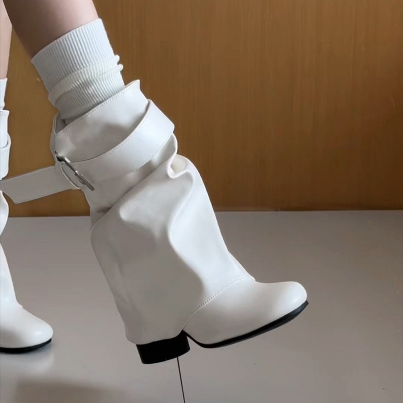 Nuovi Stivali da Donna in Pell - Leather Classic Strap recensione e prezzo